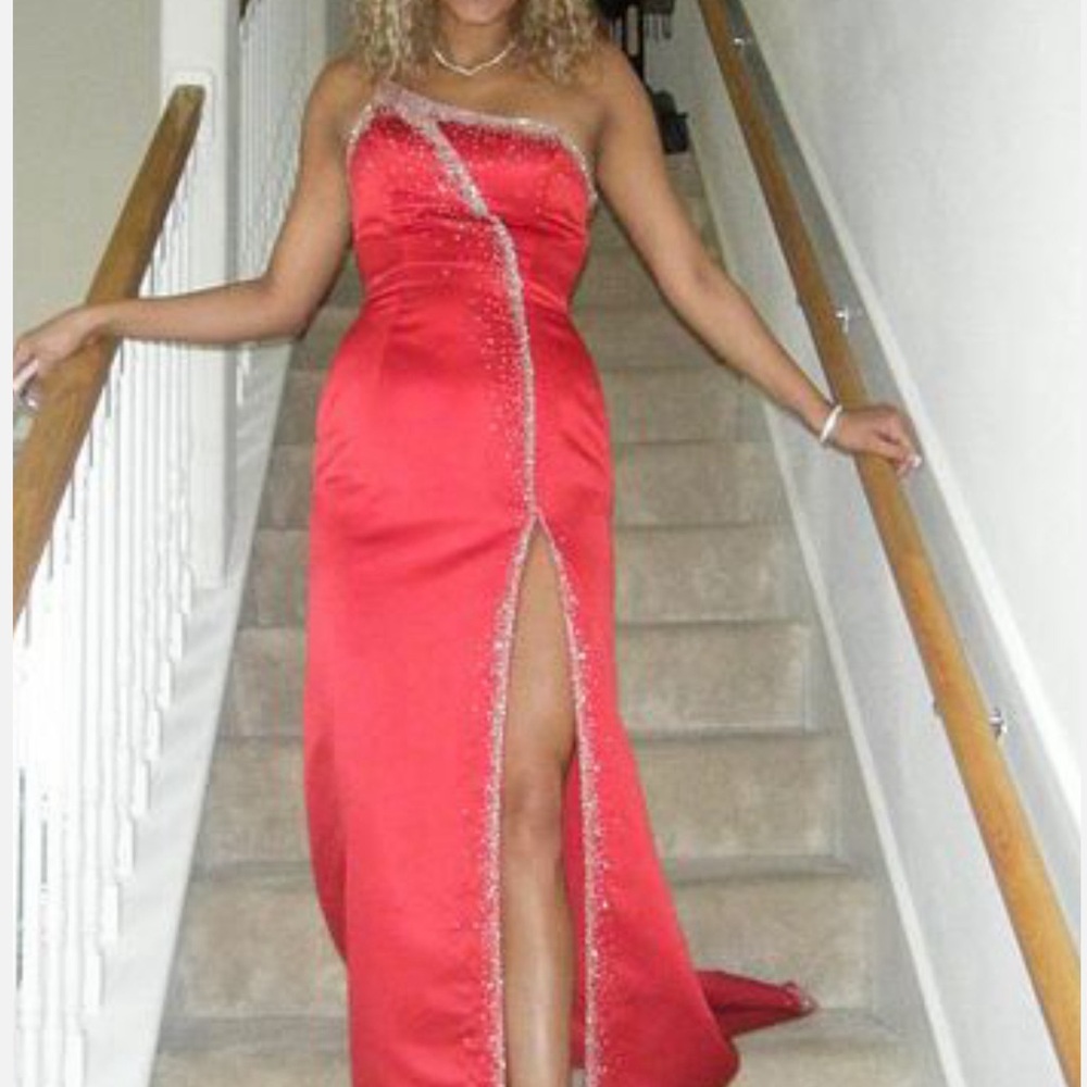 Red Velvet One Shoulder Prom Dress Crystal Rhinestone Slit Gown Size 10 Formal